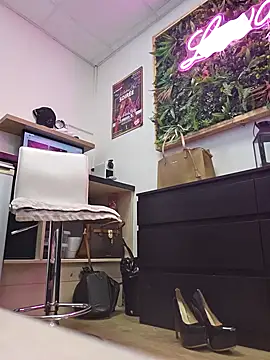Nathotsexy1 online show from 02/18/25, 02:16