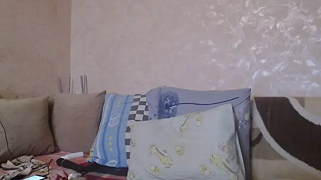 Snapshot of Amy_August chatting on 02/05/25, 11:44 Amy August online show from 02/05/25, 11:44