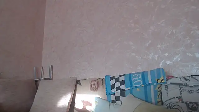Snapshot of Amy_August chatting on 03/06/25, 01:57 Amy August online show from 03/06/25, 01:57