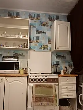 Snapshot of Amy_August chatting on 03/15/25, 04:21 Amy August online show from 03/15/25, 04:21