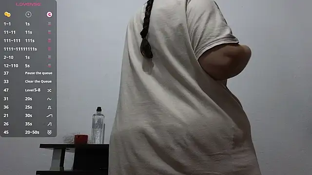 BBW MILF 4U online show from 11/23/25, 10:15