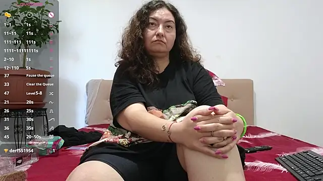 BBW MILF 4U online show from 06/11/26, 09:07