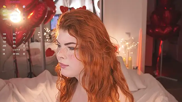 Snapshot of Ffoxyflame chatting on 02/14/25, 09:21 Ffoxyflame online show from 02/14/25, 09:21