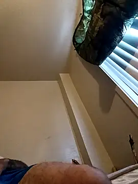 Snapshot of thefire420 chatting on 09/15/25, 02:50 thefire420 online show from 09/15/25, 02:50