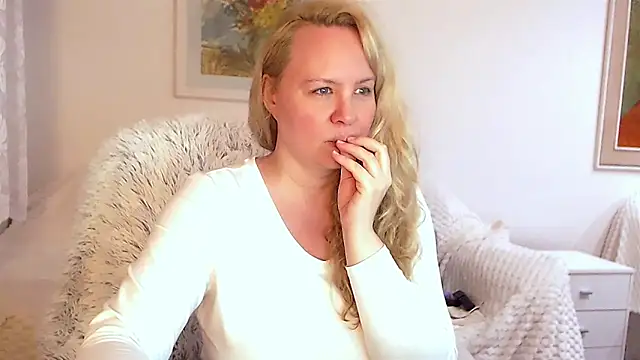 Sarah4you online show from 01/01/25, 12:53