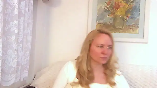 Sarah4you online show from 01/05/25, 09:36