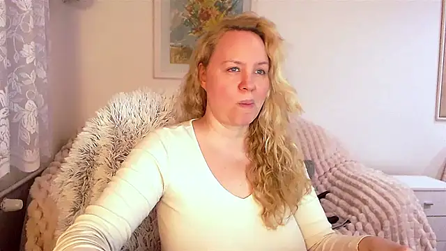 Sarah4you online show from 01/12/25, 08:57