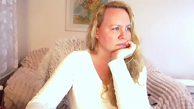 Sarah4you online show from 01/15/25, 12:30