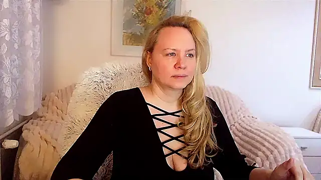 Sarah4you online show from 01/17/25, 04:57
