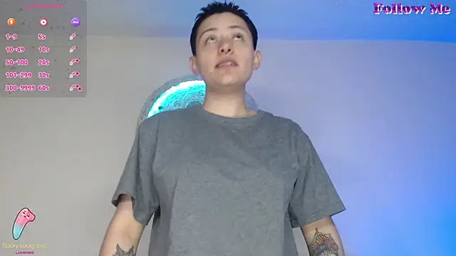 girl intense444 online show from 12/10/24, 04:06
