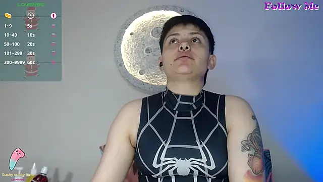 girl intense444 online show from 12/23/24, 10:33