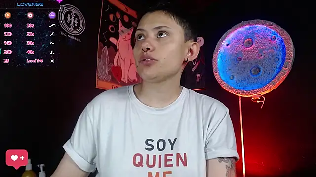 girl intense444 online show from 07/27/26, 01:07
