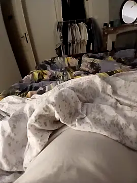 FrenchGuy54 online show from 11/07/25, 10:43