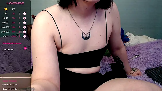 Snapshot of ivamayy chatting on 02/27/25, 12:23 ivamayy online show from 02/27/25, 12:23