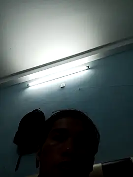 Cachcutee online show from 12/31/24, 01:41