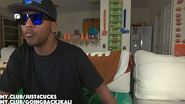 boomboomr00m online show from 10/21/25, 02:12