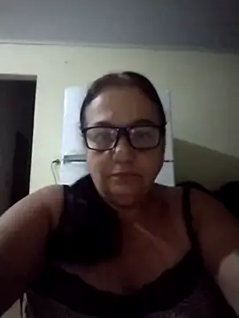 Snapshot of catdool chatting on 01/02/25, 03:15 catdool online show from 01/02/25, 03:15