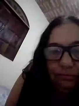 Snapshot of catdool chatting on 01/10/25, 01:42 catdool online show from 01/10/25, 01:42