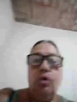 Snapshot of catdool chatting on 02/01/25, 04:11 catdool online show from 02/01/25, 04:11