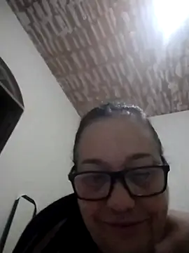 Snapshot of catdool chatting on 02/19/25, 12:35 catdool online show from 02/19/25, 12:35