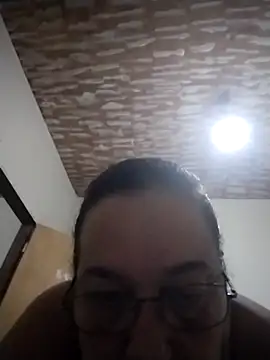 Snapshot of catdool chatting on 09/10/25, 11:38 catdool online show from 09/10/25, 11:38