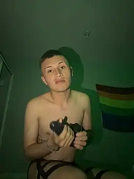 SebasDu02957688 online show from 07/15/26, 11:10