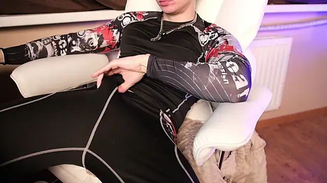 LuckyForesk1n online show from 12/20/25, 10:17