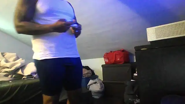 Snapshot of ReeferMadness59 chatting on 09/21/25, 03:13 ReeferMadness59 online show from 09/21/25, 03:13