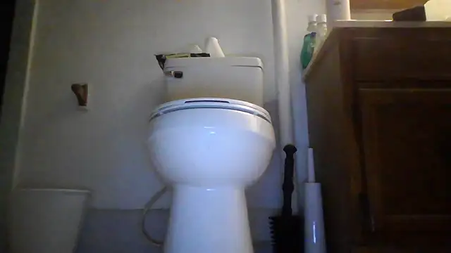 Snapshot of ReeferMadness59 chatting on 10/26/25, 02:17 ReeferMadness59 online show from 10/26/25, 02:17