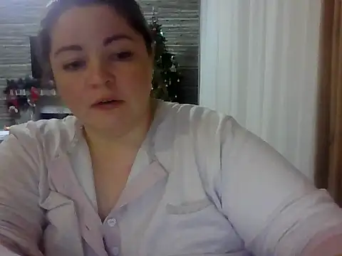 cute  cherry online show from 01/11/26, 07:30