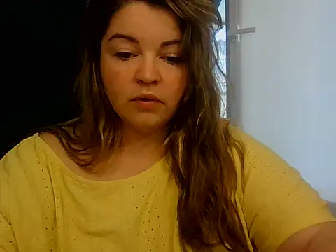 cute  cherry online show from 07/21/26, 10:17
