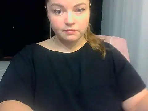 cute  cherry online show from 07/31/26, 08:08
