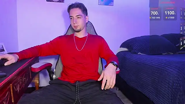 Alex smith00 online show from 10/11/25, 07:34