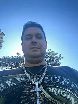 Snapshot of nemes2 chatting on 09/19/25, 11:44 nemes2 online show from 09/19/25, 11:44