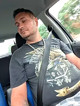 Snapshot of nemes2 chatting on 09/24/25, 03:04 nemes2 online show from 09/24/25, 03:04