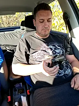 Snapshot of nemes2 chatting on 11/04/25, 01:54 nemes2 online show from 11/04/25, 01:54