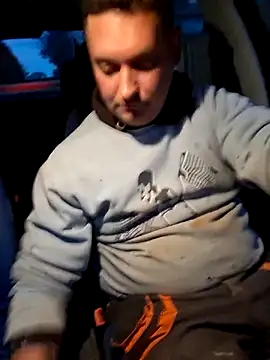 Snapshot of nemes2 chatting on 12/05/25, 03:20 nemes2 online show from 12/05/25, 03:20