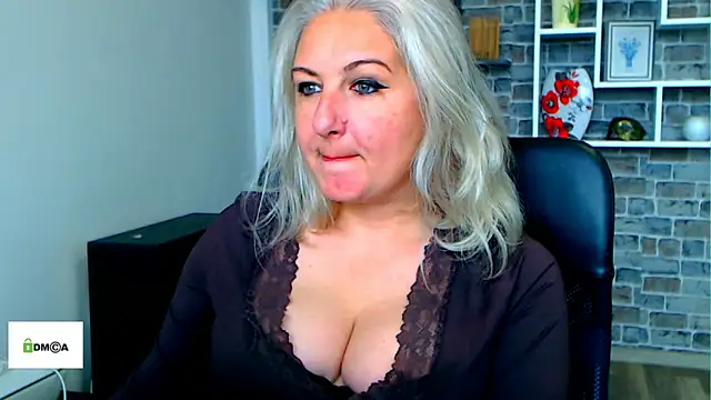 angel devil milf online show from 02/01/26, 12:04