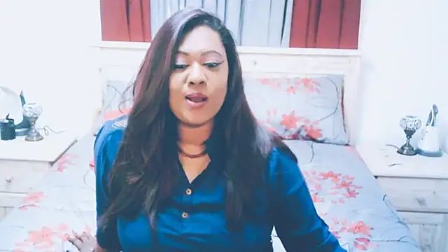 Snapshot of Indianlust69 chatting on 10/04/25, 06:11 Indianlust69 online show from 10/04/25, 06:11