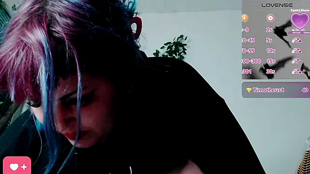 Snapshot of Psychobitch7 chatting on 10/02/25, 07:32 Psychobitch7 online show from 10/02/25, 07:32