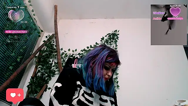 Snapshot of Psychobitch7 chatting on 10/07/25, 08:28 Psychobitch7 online show from 10/07/25, 08:28