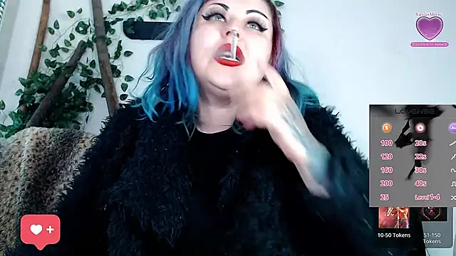 Snapshot of Psychobitch7 chatting on 10/23/25, 07:51 Psychobitch7 online show from 10/23/25, 07:51