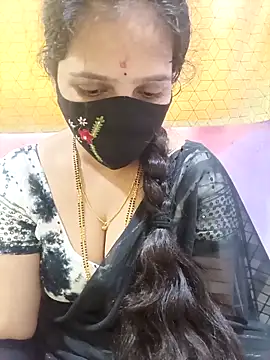 Snapshot of Rising_Smiler chatting on 09/26/25, 07:56 Rising Smiler online show from 09/26/25, 07:56