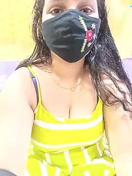 Snapshot of Rising_Smiler chatting on 11/27/25, 09:55 Rising Smiler online show from 11/27/25, 09:55