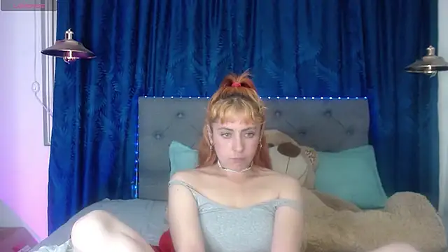 Snapshot of sarah_lovesu chatting on 09/11/25, 06:52 sarah lovesu online show from 09/11/25, 06:52