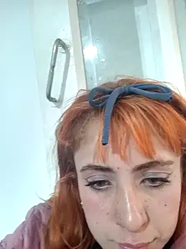 Snapshot of sarah_lovesu chatting on 10/03/25, 07:22 sarah lovesu online show from 10/03/25, 07:22