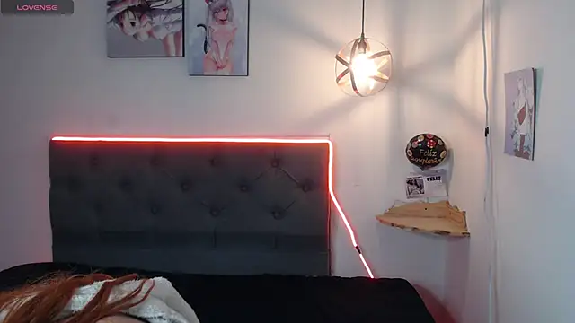 Snapshot of sarah_lovesu chatting on 10/10/25, 09:14 sarah lovesu online show from 10/10/25, 09:14