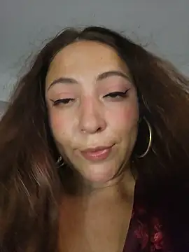 Snapshot of VickyHoult chatting on 12/04/25, 08:06 VickyHoult online show from 12/04/25, 08:06