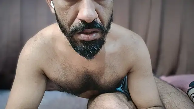 Snapshot of Steffan55 chatting on 12/19/25, 04:03 Steffan55 online show from 12/19/25, 04:03