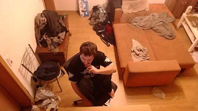 sexymann92 online show from 09/27/25, 04:01